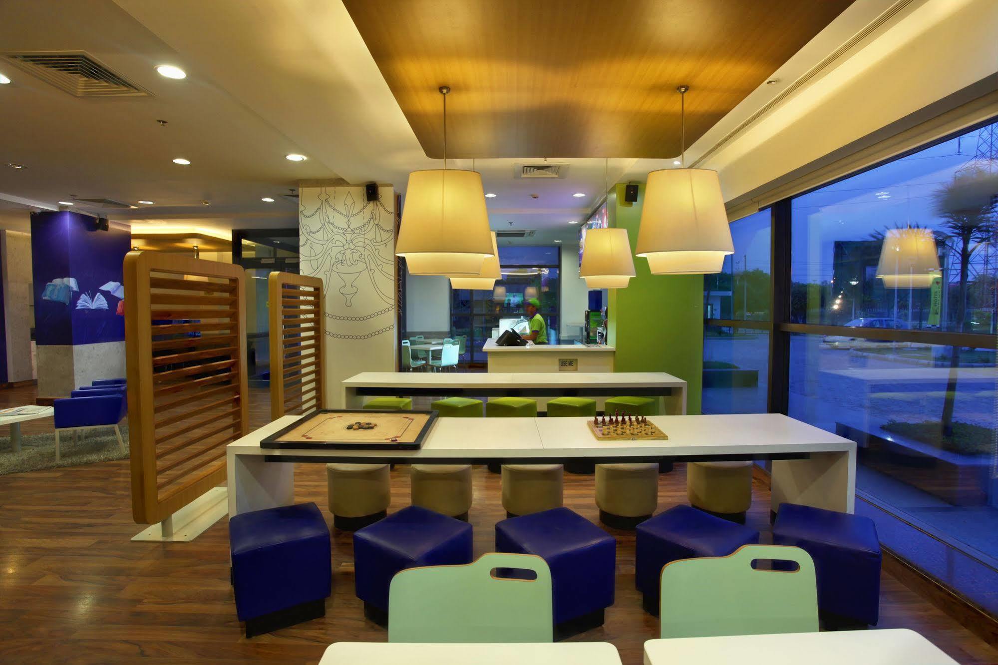 Hotel Caspia Pro Greater Noida Exteriér fotografie